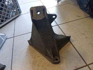 bontott AUDI A4 B5 Váltó Tartó Bak (Pozíciófüggetlen)