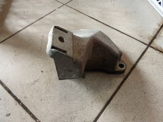 bontott AUDI A4 B5 Váltó Tartó Bak (Pozíciófüggetlen)