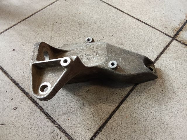 bontott AUDI A4 B5 Váltó Tartó Bak (Pozíciófüggetlen)