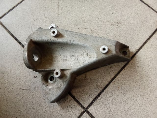 bontott AUDI A4 B5 Váltó Tartó Bak (Pozíciófüggetlen)