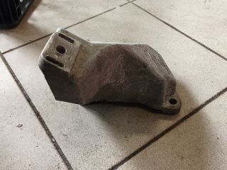 bontott AUDI A4 B5 Váltó Tartó Bak (Pozíciófüggetlen)