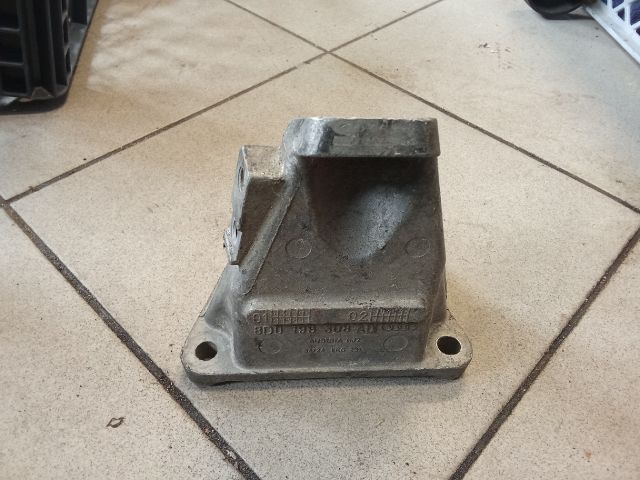 bontott AUDI A4 B5 Váltó Tartó Bak (Pozíciófüggetlen)