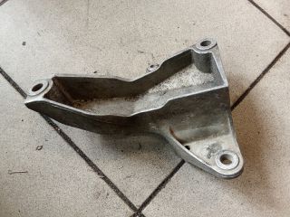 bontott AUDI A4 B5 Váltó Tartó Bak (Pozíciófüggetlen)