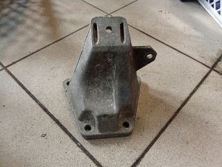 bontott AUDI A4 B5 Váltó Tartó Bak (Pozíciófüggetlen)