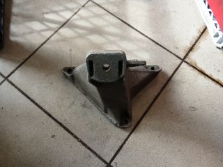 bontott AUDI A4 B5 Váltó Tartó Bak (Pozíciófüggetlen)