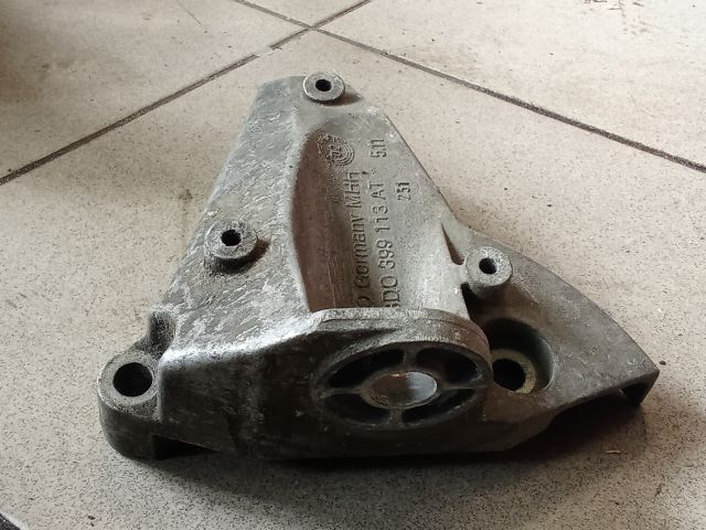 bontott AUDI A4 B5 Váltó Tartó Bak (Pozíciófüggetlen)