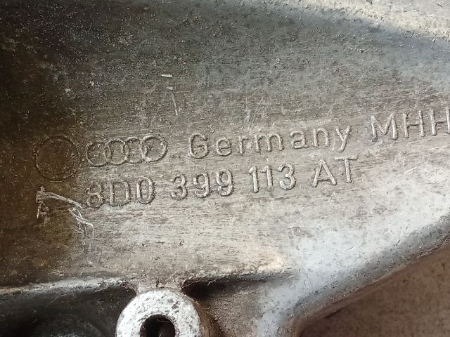 bontott AUDI A4 B5 Váltó Tartó Bak (Pozíciófüggetlen)