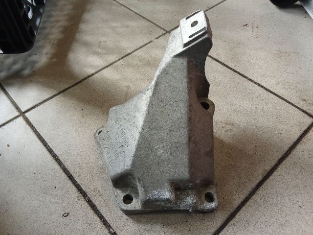 bontott AUDI A4 B5 Váltó Tartó Bak (Pozíciófüggetlen)