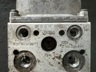 bontott AUDI A4 B5 ABS Kocka