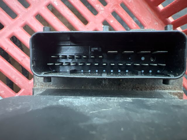 bontott AUDI A4 B5 ABS Kocka