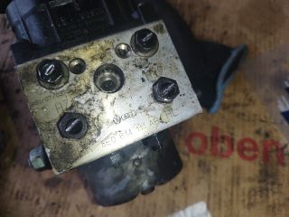 bontott AUDI A4 B5 ABS Kocka