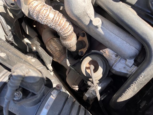 bontott AUDI A4 B5 Bal első Csonkállvány Kerékaggyal