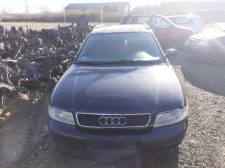 bontott AUDI A4 B5 Bal első Csonkállvány Kerékaggyal