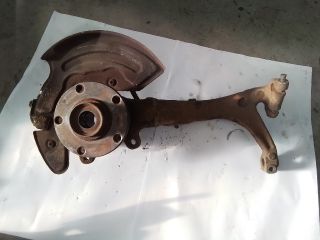 bontott AUDI A4 B5 Bal első Csonkállvány Kerékaggyal
