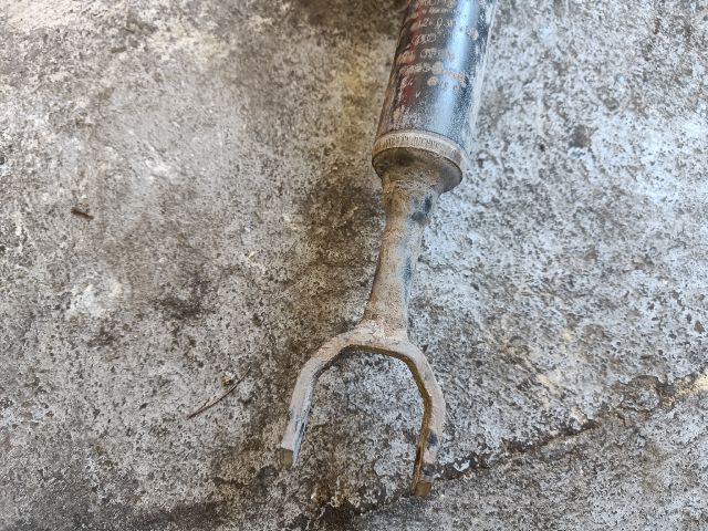 bontott AUDI A4 B5 Bal első Gólyaláb (Lengécsillapító, Rugó)