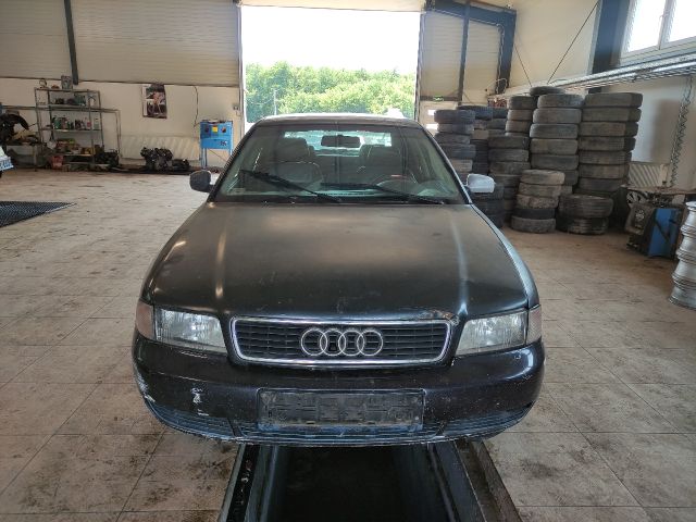 bontott AUDI A4 B5 Bal első Gólyaláb (Lengécsillapító, Rugó)