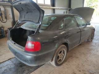 bontott AUDI A4 B5 Bal első Gólyaláb (Lengécsillapító, Rugó)