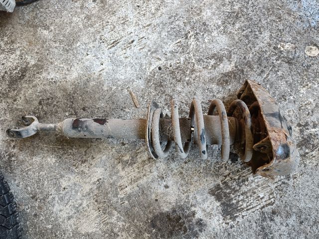 bontott AUDI A4 B5 Bal első Gólyaláb (Lengécsillapító, Rugó)