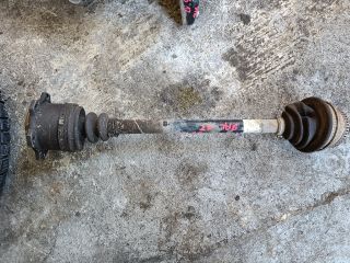 bontott AUDI A4 B5 Bal Féltengely