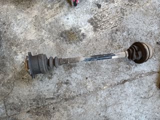 bontott AUDI A4 B5 Bal Féltengely