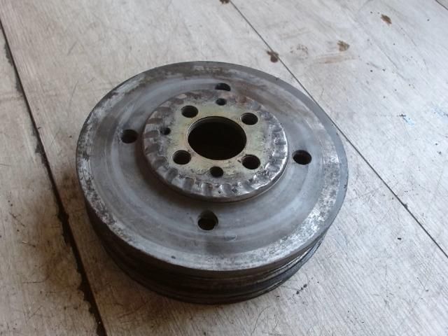 bontott AUDI A4 B5 Főtengely Szíjtárcsa