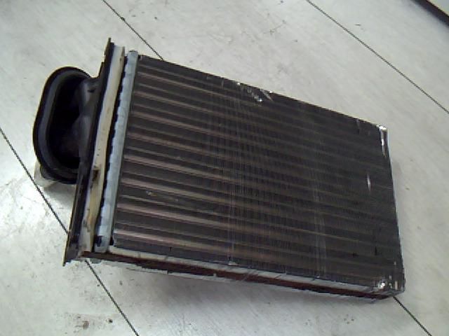 bontott AUDI A4 B5 Fűtőradiátor