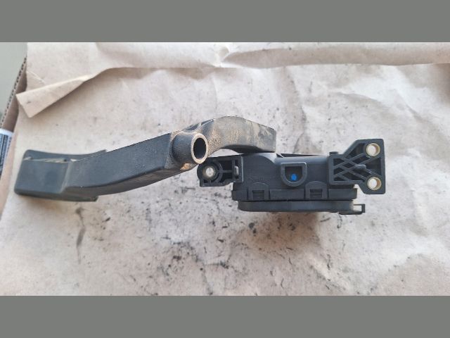 bontott AUDI A4 B5 Gázpedál (Elektromos)