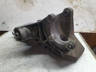 bontott AUDI A4 B5 Generátor Tartó Bak