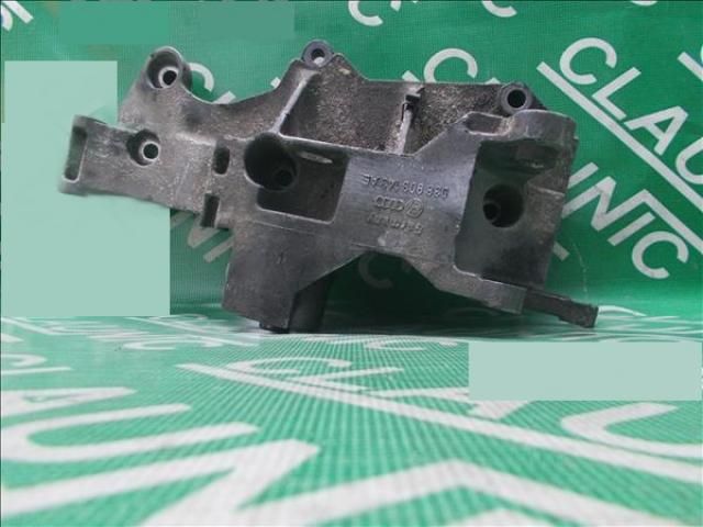 bontott AUDI A4 B5 Generátor Tartó Bak