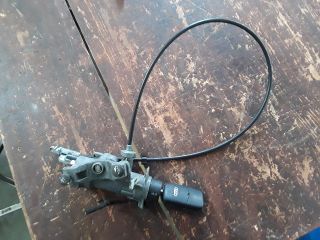 bontott AUDI A4 B5 Gyújtáskapcsoló Házzal