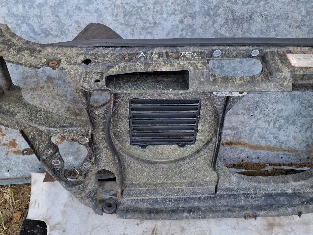 bontott AUDI A4 B5 Homlokfal (Üres lemez)