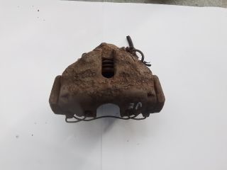 bontott AUDI A4 B5 Jobb első Féknyereg Munkahengerrel