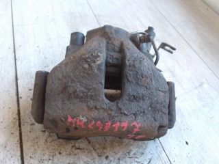 bontott AUDI A4 B5 Jobb első Féknyereg Munkahengerrel