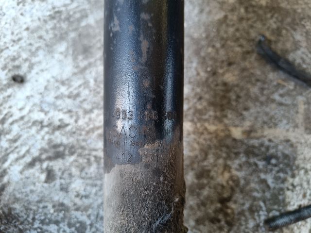 bontott AUDI A4 B5 Jobb első Gólyaláb (Lengécsillapító, Rugó)