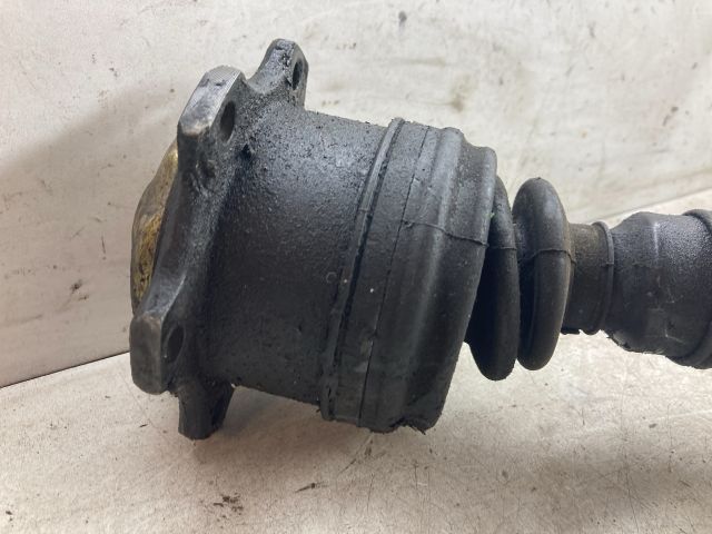 bontott AUDI A4 B5 Jobb Féltengely