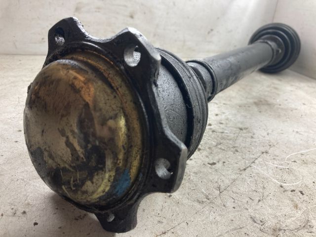 bontott AUDI A4 B5 Jobb Féltengely