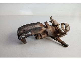 bontott AUDI A4 B5 Jobb hátsó Féknyereg Munkahengerrel