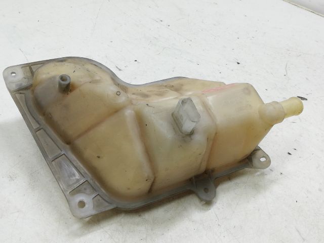 bontott AUDI A4 B5 Kiegyenlítő Tartály