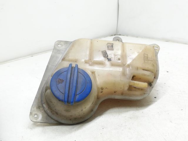 bontott AUDI A4 B5 Kiegyenlítő Tartály