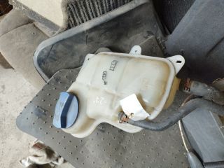 bontott AUDI A4 B5 Kiegyenlítő Tartály