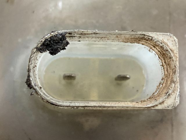 bontott AUDI A4 B5 Kiegyenlítő Tartály