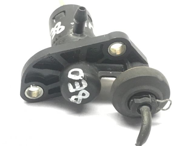 bontott AUDI A4 B5 Kuplung Munkahenger