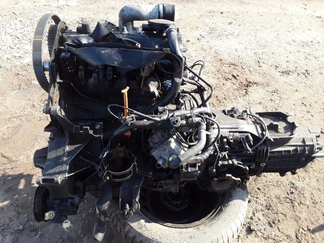 bontott AUDI A4 B5 Motor (Fűzött blokk hengerfejjel)