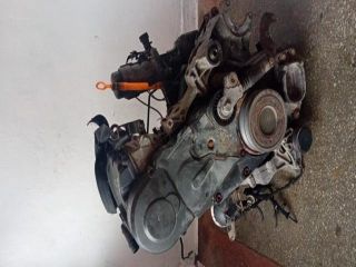 bontott AUDI A4 B5 Motor (Fűzött blokk hengerfejjel)