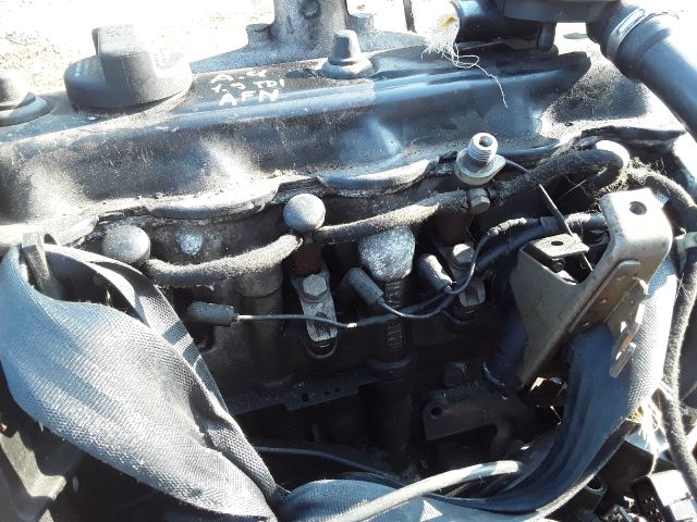 bontott AUDI A4 B5 Motor (Fűzött blokk hengerfejjel)