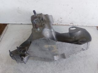 bontott AUDI A4 B5 Motor Tartó Bak (Fém)