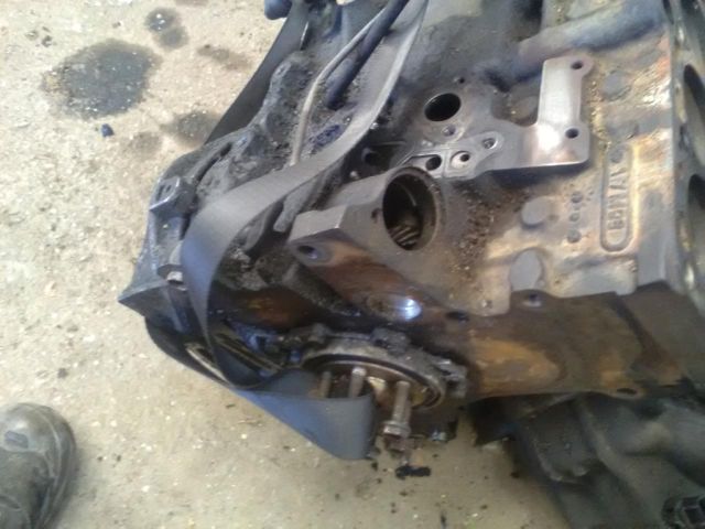 bontott AUDI A4 B5 Motorblokk (Fűzött)