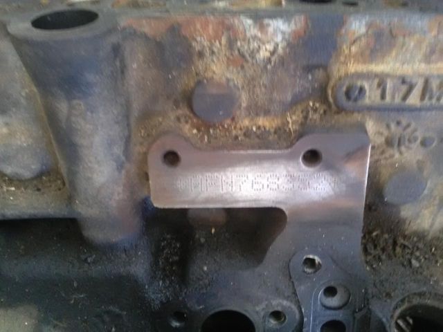 bontott AUDI A4 B5 Motorblokk (Fűzött)