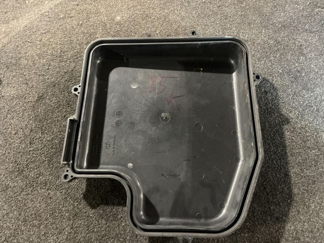 bontott AUDI A4 B5 Motorvezérlő Doboz (Műanyag)