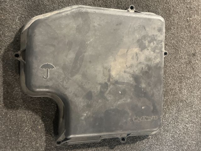 bontott AUDI A4 B5 Motorvezérlő Doboz (Műanyag)